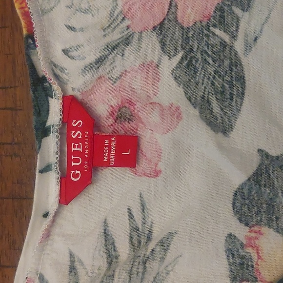 Guess Tie-Front Hawaiian T-Shirt - Picture 4 of 9